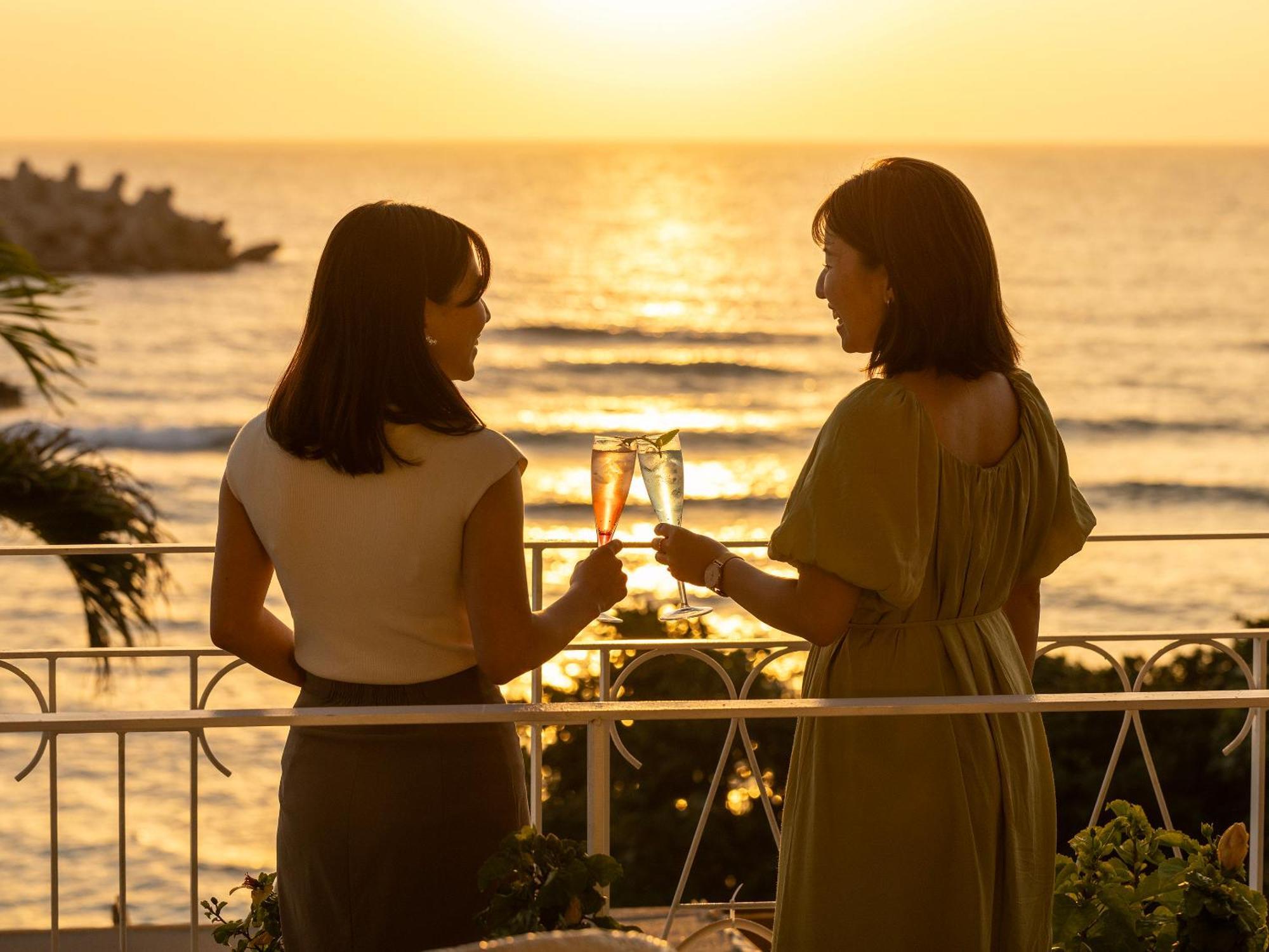 Umi No Terrace Yomitan Toya Hotel Bagian luar foto